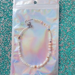 Gorgeous pink & white natural freshwater pearl beaded necklace